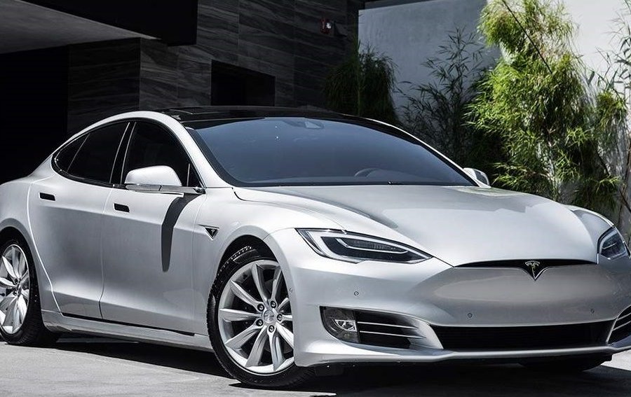 Model s 2018. Машина Tesla model s. Электромобиль Тесла. Модель s Tesla. Tesla model s 2.