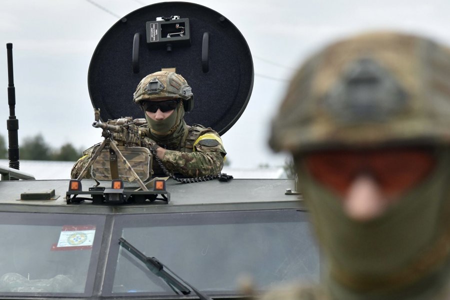 Украинский политолог Быков рассказал о десятках тысяч погибших солдат ВС Украины в Донбассе