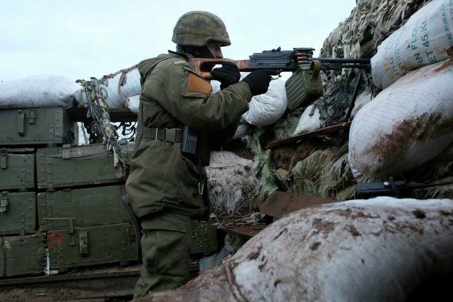 ВС Украины предприняли масштабное наступление на Донецк сразу с трех направлений